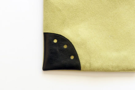 Ozdbony narożnik do torebki czy portfela