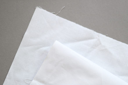 Wkład koszulowy tkany do kołnierzyków i mankietów